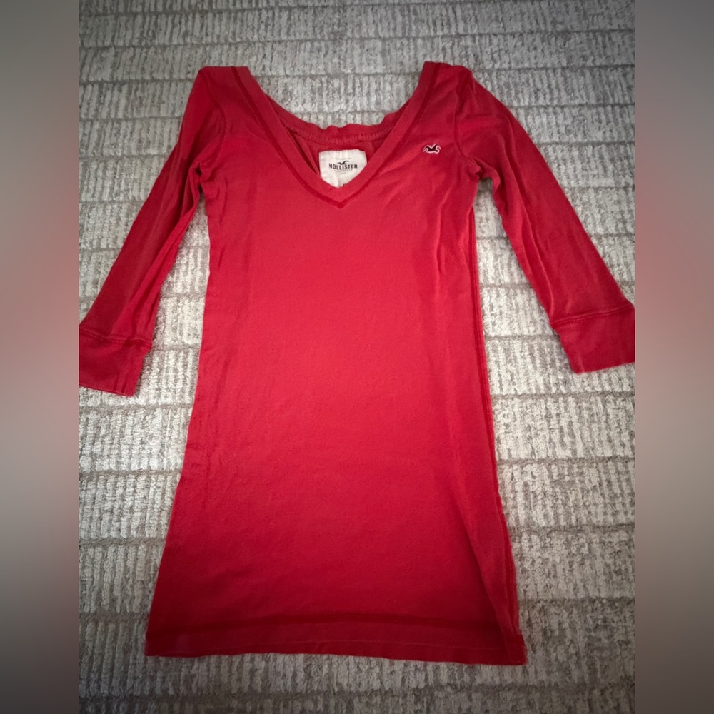 Y2K Hollister Red V-Neck Top